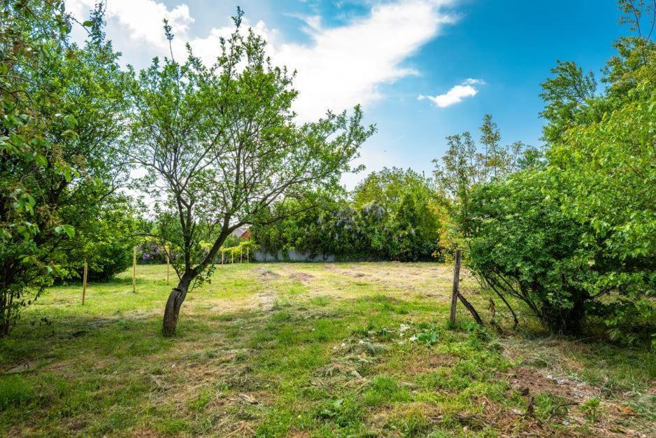Dobo13 Appartement Balatonboglár Buitenkant foto